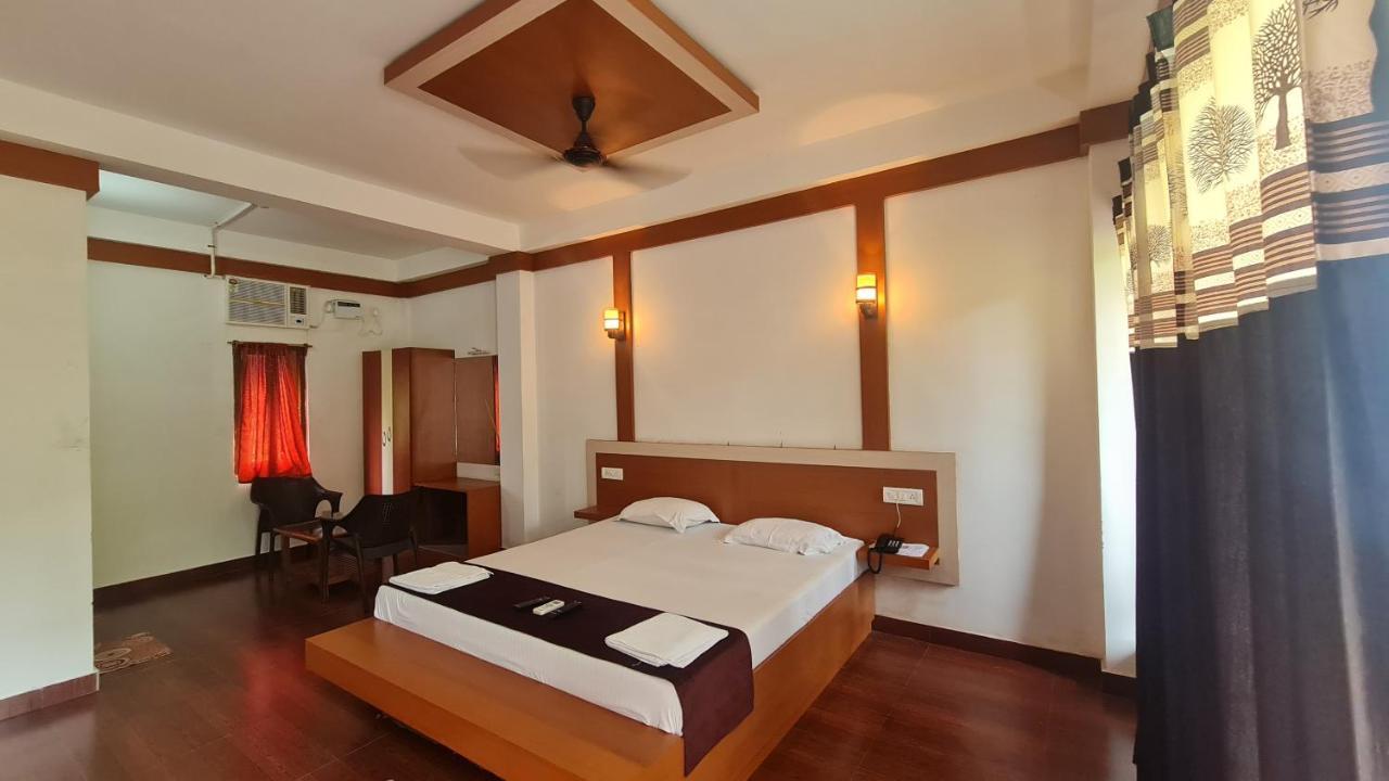 Lakshmanpur Hotel Exotica Squares מראה חיצוני תמונה