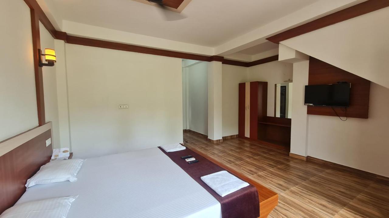 Lakshmanpur Hotel Exotica Squares מראה חיצוני תמונה