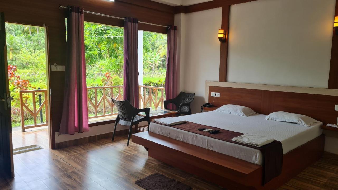 Lakshmanpur Hotel Exotica Squares מראה חיצוני תמונה