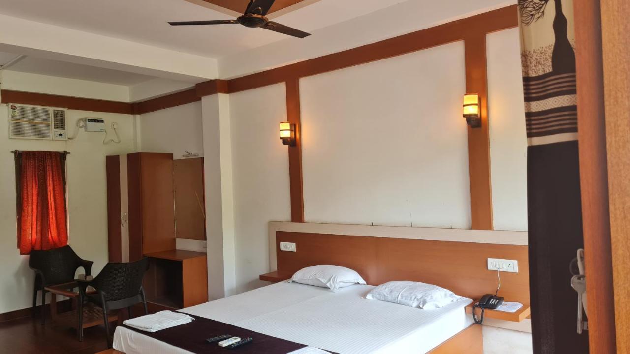 Lakshmanpur Hotel Exotica Squares מראה חיצוני תמונה