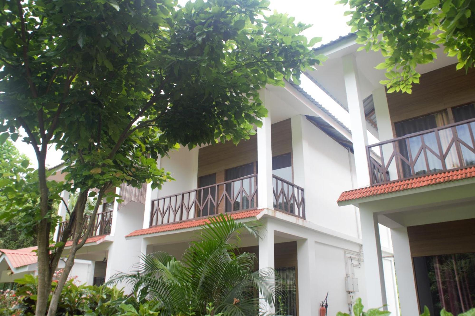 Lakshmanpur Hotel Exotica Squares מראה חיצוני תמונה