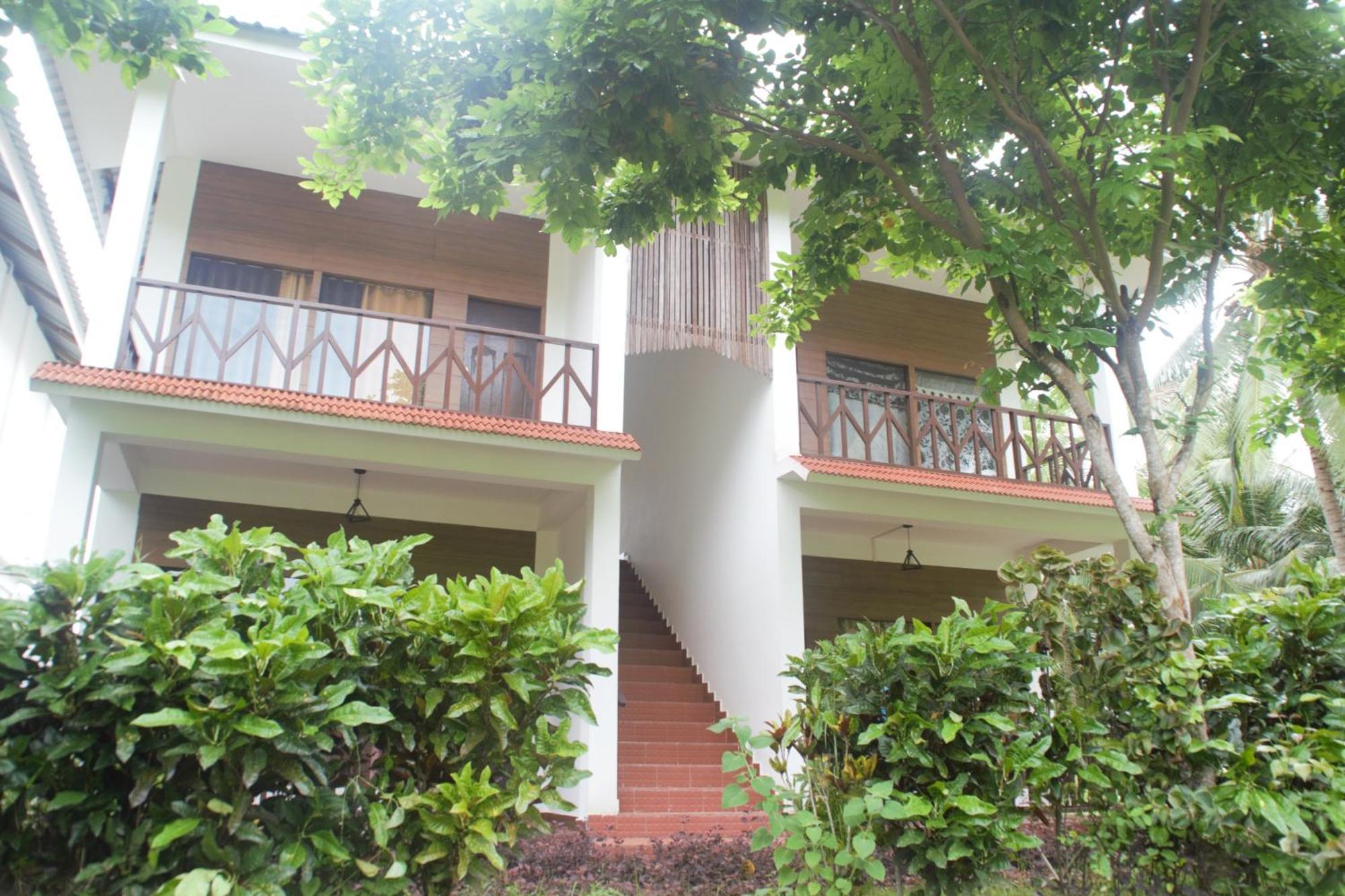 Lakshmanpur Hotel Exotica Squares מראה חיצוני תמונה